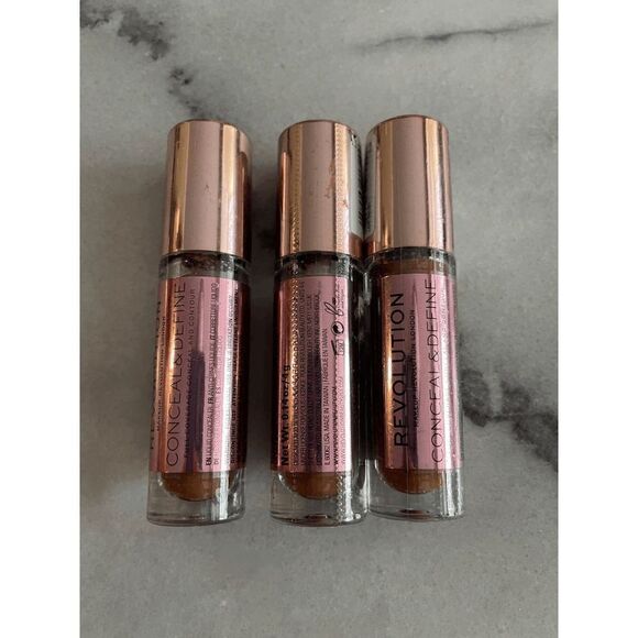 Revolution Conceal and Define Full Coverage Concealer and Contour in Shade C16 L - Picture 1 of 2